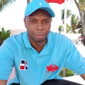 Meet your Posher, Travis